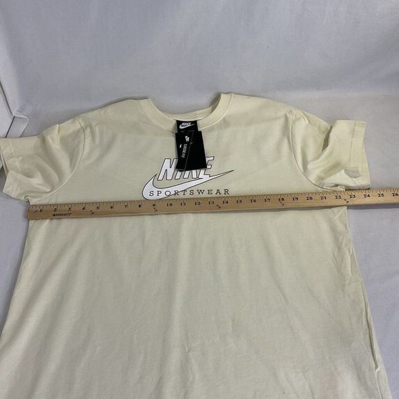 New Nike Cotton Heritage TShirt Short Sleeve Desert Dust Yellow Women's Large - Picture 5 of 6